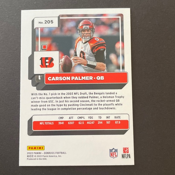 Carson Palmer: Cincinnati Bengals, Quarterback 2022 Panini Donruss Football #205 - Picture 2 of 2